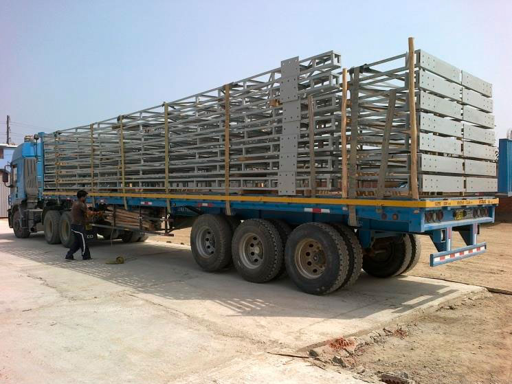 Traslado de materiales en unidades de transporte con certificación en seguridad